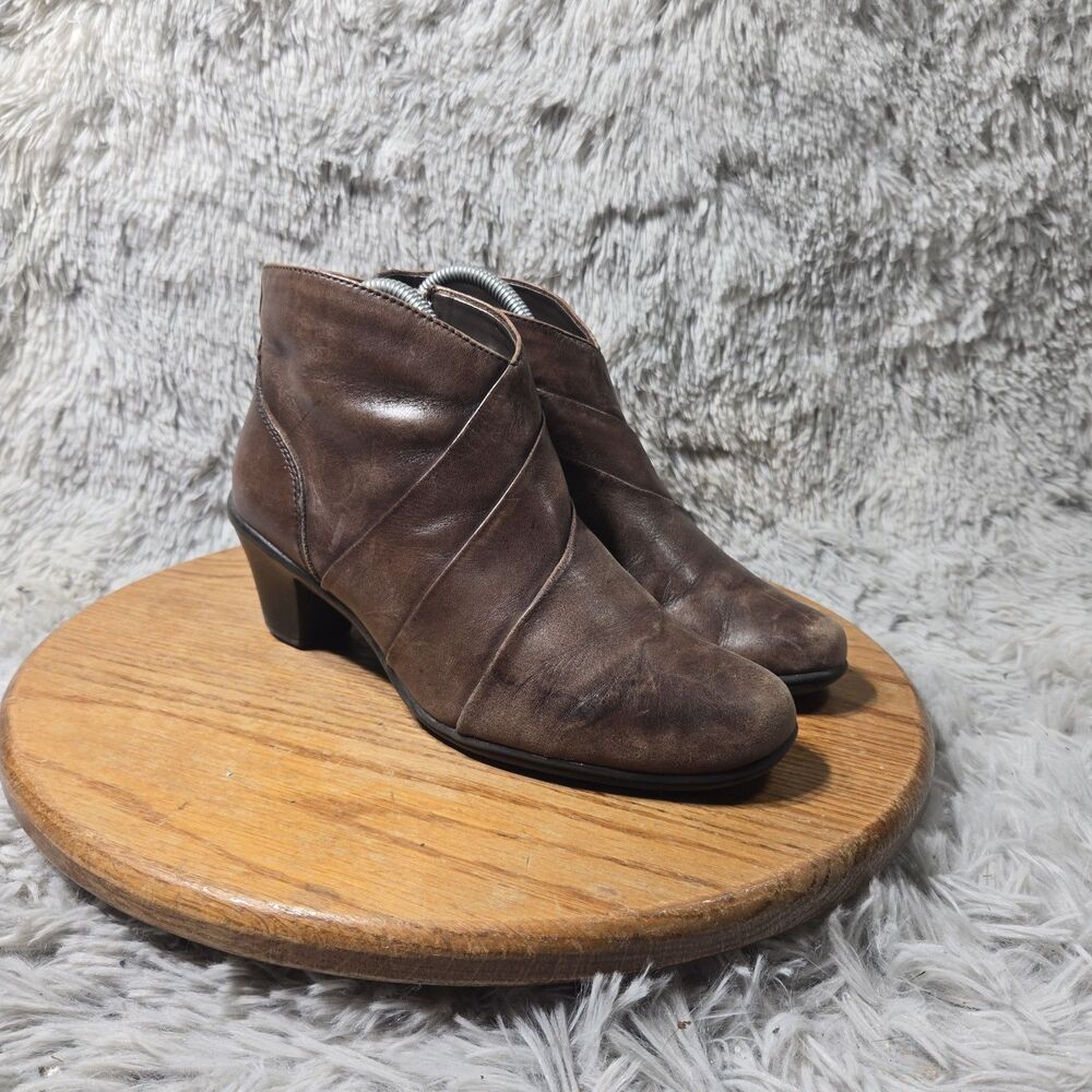 Earth Spirt Classics Booties Brown Leather Fiona Heeled Ankle Booties Wmn Size 8